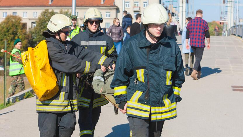 Pilietiškumo žaidynės „Aš Esu Pareiga“