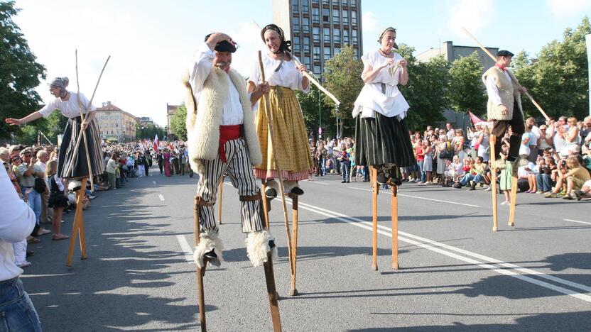 Laukimas: 2009 m. festivalio metu Klaipėdą užplūdo tūkstančiai dalyvių ir žiūrovų.