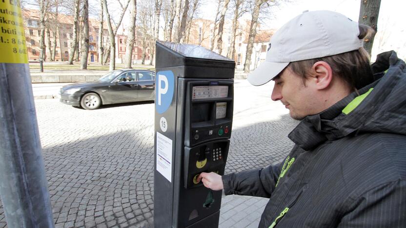 Pokyčiai: mokestis už automobilių stovėjimą bus renkamas didesnėje zonoje.