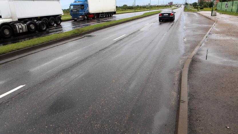 Ateitis: provėžos Jūrininkų prospekte bus šiek tiek paremontuotos šiemet, o rimti darbai planuojami kitąmet.