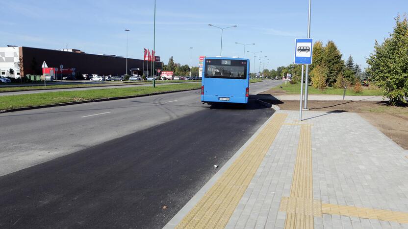 Planai: ateityje prie dar 10-ies autobusų stotelių bus įrengtos įvažos.