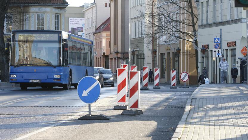 Laikas: eismas viena Biržos tilto juosta bus ribojamas iki balandžio 30 d.