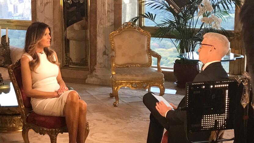 Melania Trump duoda interviu CNN televizijai.