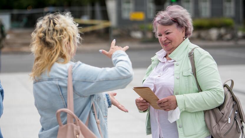 Bendrakūrybos dirbtuvėse „Susipažinkime“ – menininkė Marija Stanevičiūtė