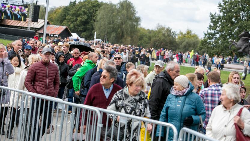 Popiežius Pranciškus meldėsi Santakos parke