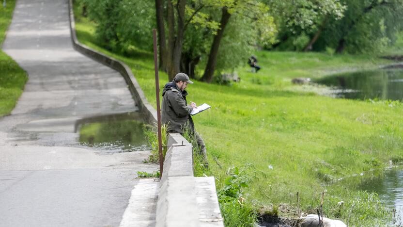 Žemuosiuose Šančiuose vėl teršiamas Nemunas