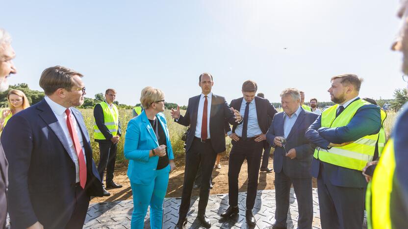 Jonavoje pradedamos geležinkelio tilto per Nerį statybos