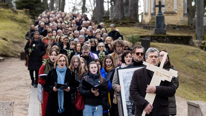 R. Tumino laidotuvės