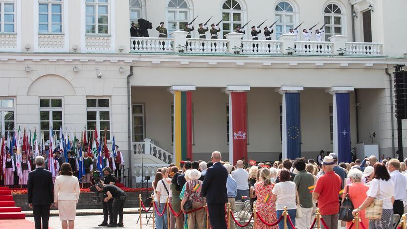 Iškilminga Respublikos Prezidento vėliavos keitimo ceremonija