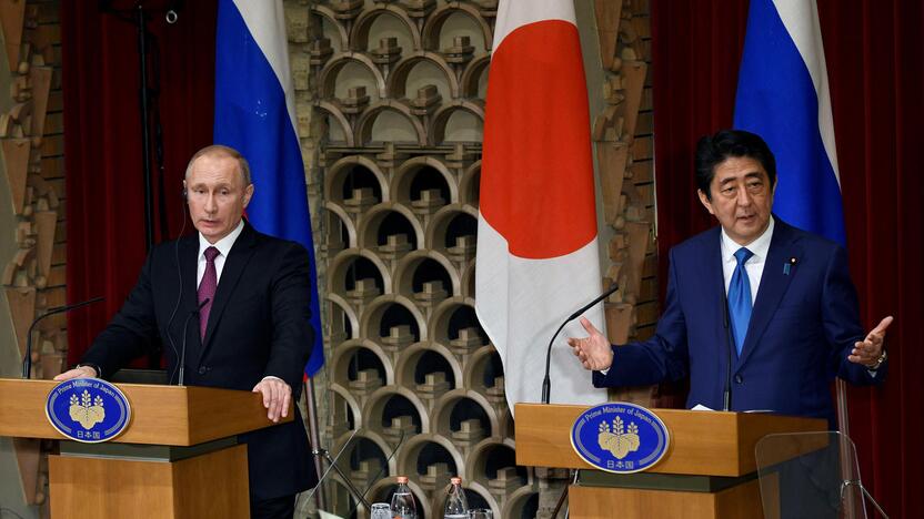 Vladimiras Putinas ir Shinzo Abe 