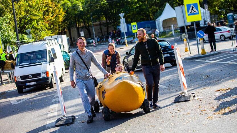 Pasiruošimas „Red Bull muilinių lenktynėms“