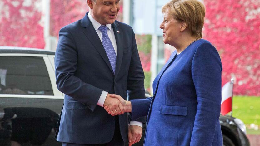 Andrzejus Duda ir Angela Merkel