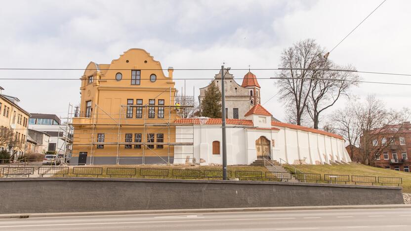 Atnaujinta: Kauno seserų benediktinių vienuolynas tampa ryškiu miesto akcentu.