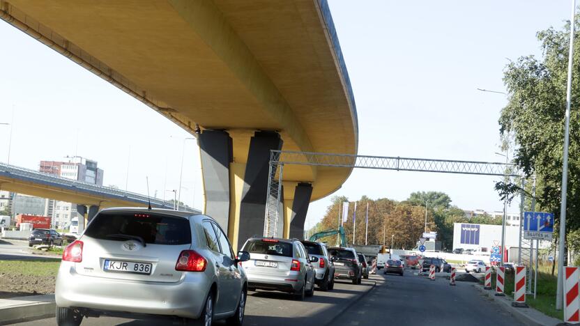 Finišas: Baltijos prospekto estakados darbai turėtų būti baigti jau balandžio viduryje.