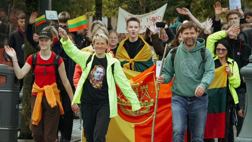 Lilija Bručkienė (centre)