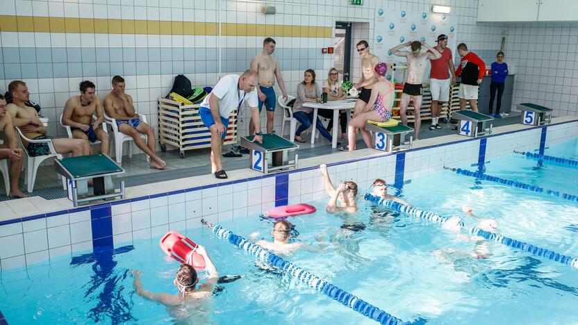 Skaičiai: jei „Gintaro“ sporto centras taptų asociacijos „LTU Aquatics“ nariu, dalyvavimas respublikinėse plaukimo varžybose centrui kainuotų perpus pigiau.