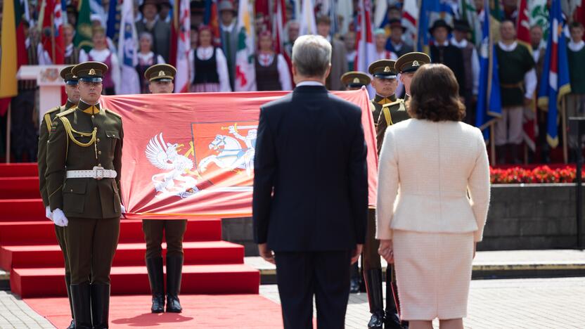 Iškilminga Respublikos Prezidento vėliavos keitimo ceremonija