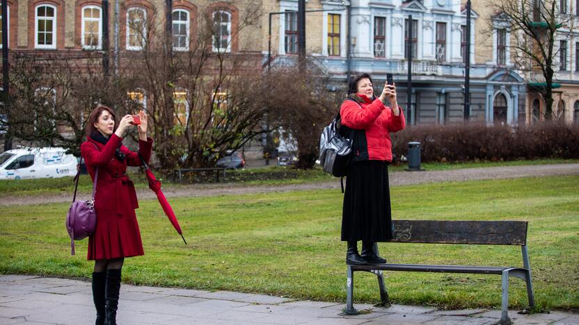 Vilniuje nukeltas P. Cvirkos paminklas