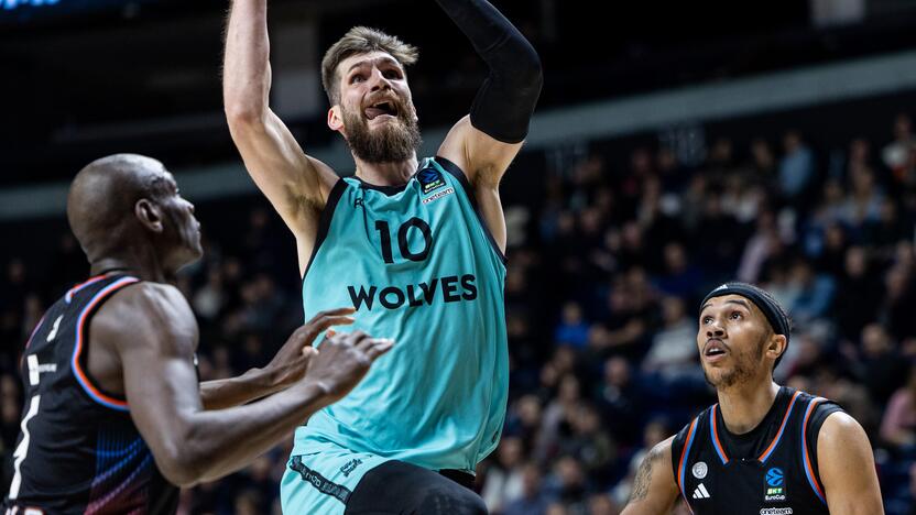 Europos taurė: Vilniaus „Wolves“ – Paryžiaus „Paris Basketball“ 79:110