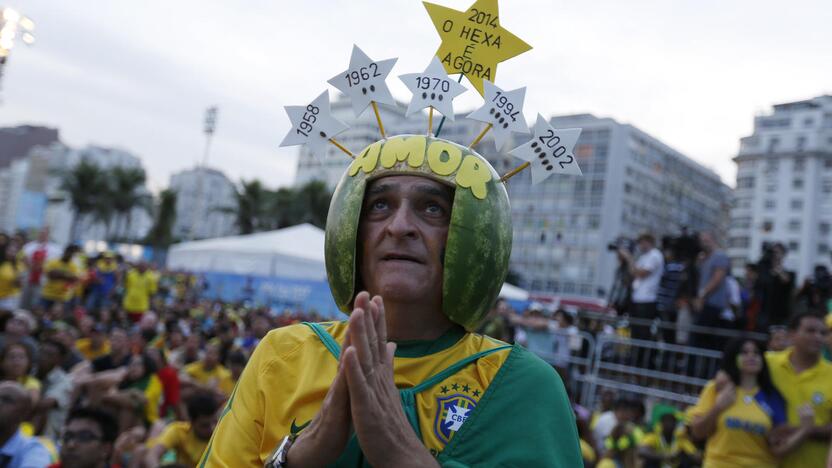 Pasaulio futbolo čempionatas: Brazilija - Kamerūnas