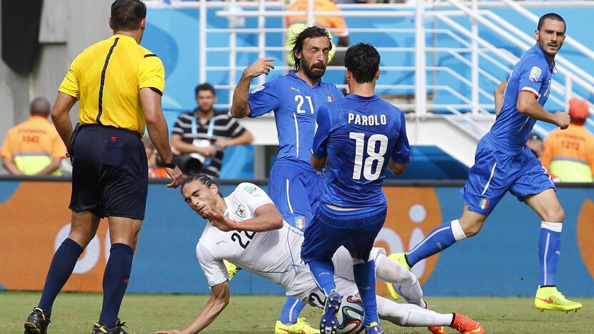 Pasaulio futbolo čempionatas: Italija - Urugvajus