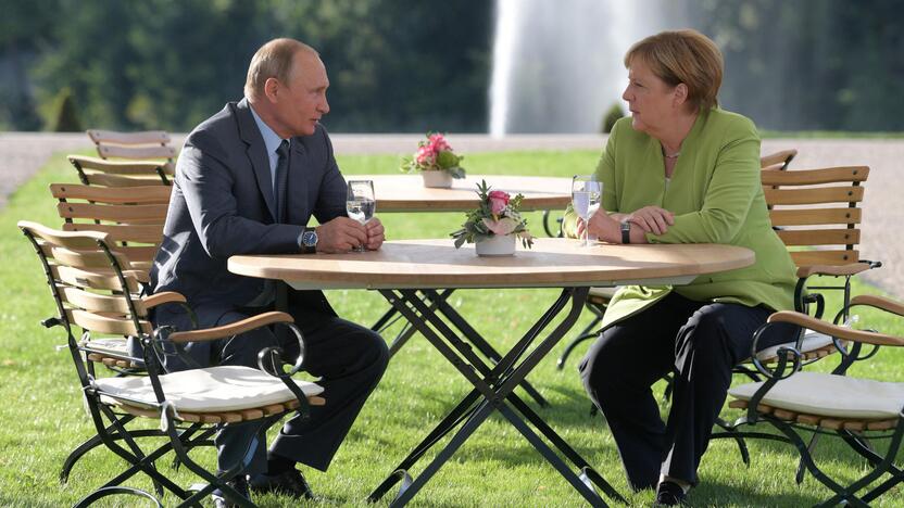 Vladimiras Putinas ir Angela Merkel