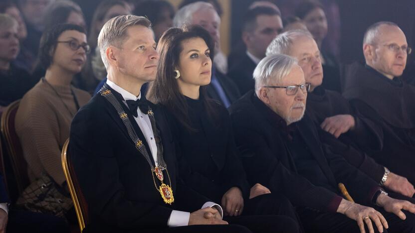 Vilniaus miesto garbės pilietės vardo suteikimo rašytojai K. Sabaliauskaitei ceremonija