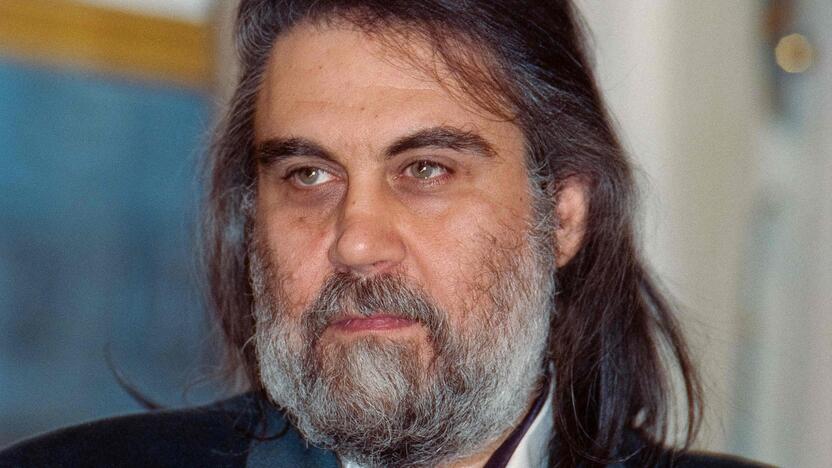 Vangelis Papathanassiou