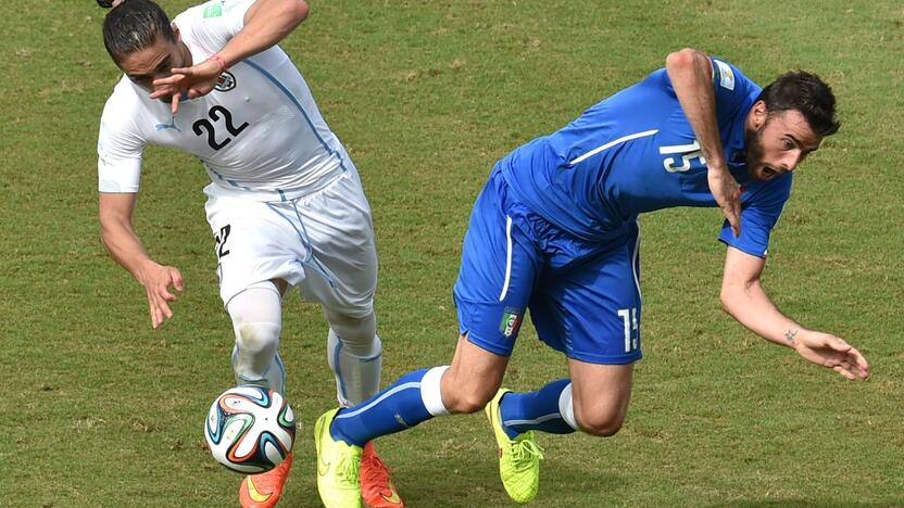 Pasaulio futbolo čempionatas: Italija - Urugvajus