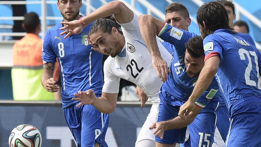 Pasaulio futbolo čempionatas: Italija - Urugvajus