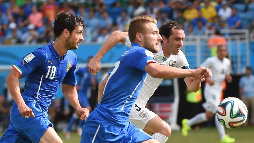 Pasaulio futbolo čempionatas: Italija - Urugvajus