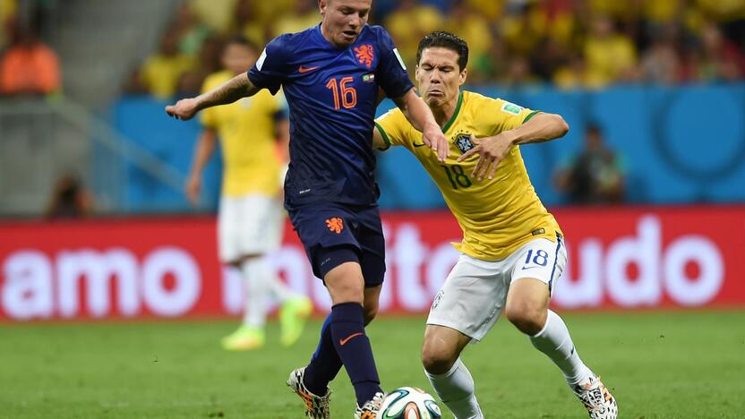 Pasaulio futbolo čempionato mažasis finalas: Brazilija - Olandija