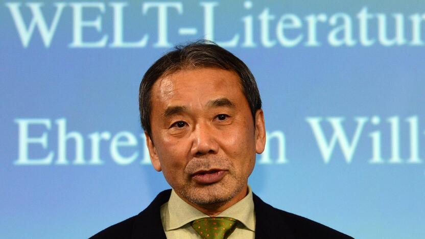 Didelė tikimybė, kad premiją laimės japonų rašytojas Haruki Murakami 