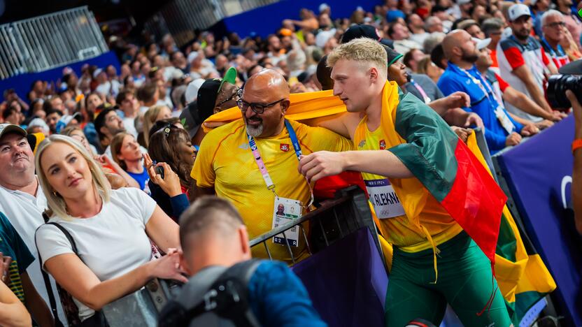 Olimpinių žaidynių disko metimo finalas