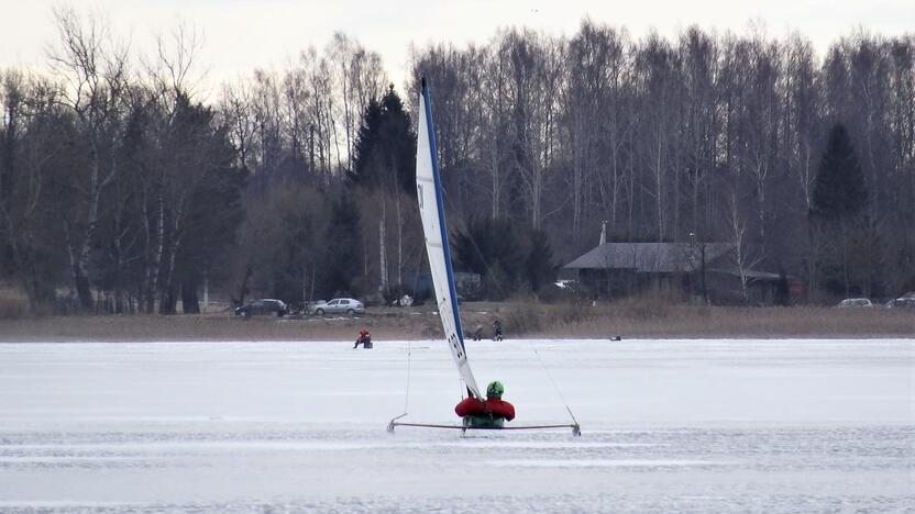 Ledo jachtų taurės varžybos