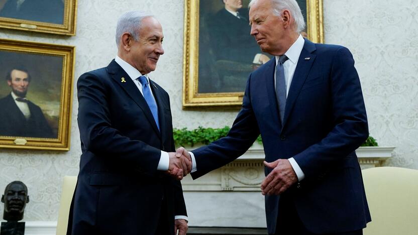 Benjaminas Netanyahu ir Joe Bidenas