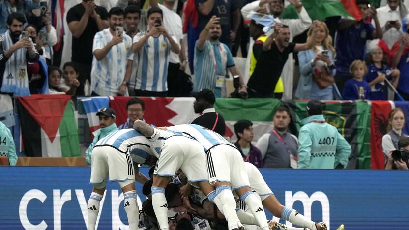 Pasaulio futbolo čempionato finalas: Argentina – Prancūzija