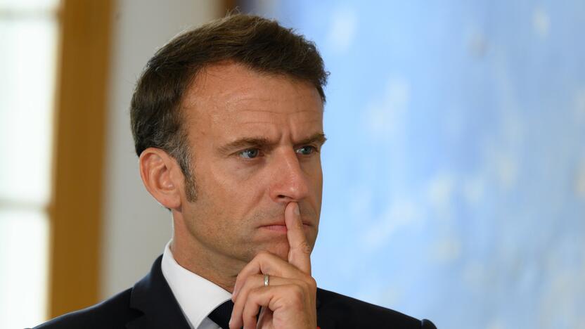  Emmanuelis Macronas