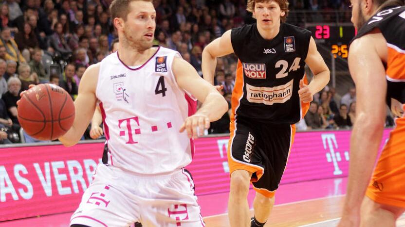 "Telekom Baskets" ekipa pralaimėjo "Ratiopharm" krepšininkams