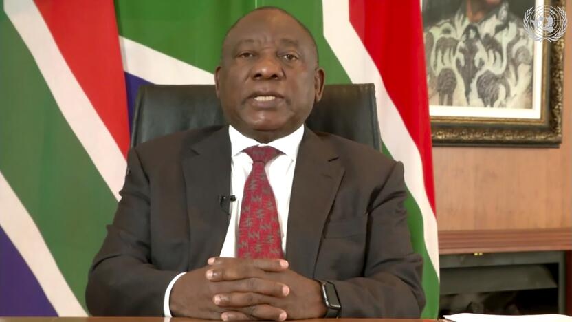  Cyrilas Ramaphosa 