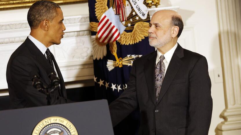 B.Obama ir B.Bernanke (dešinėje) tikisi rasti išeitį iš krizės.