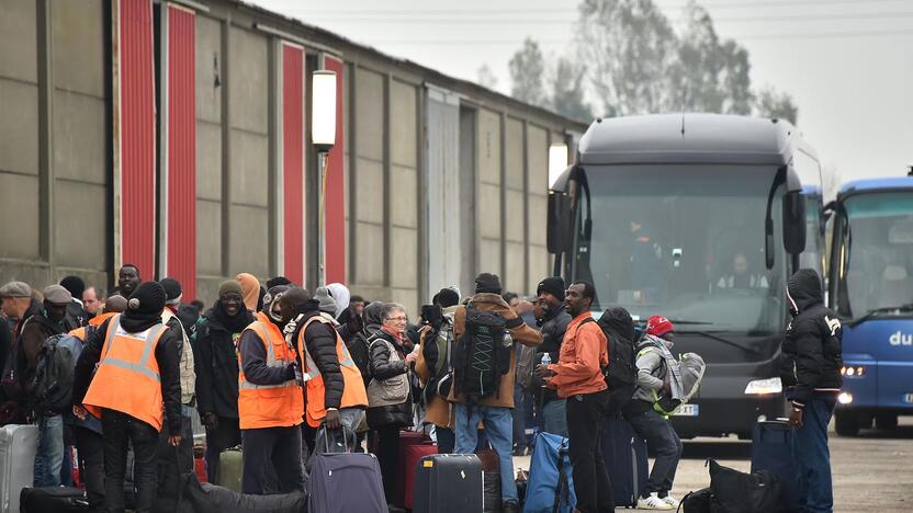 Prancūzijoje išardomos migrantų ,,Džiunglės“