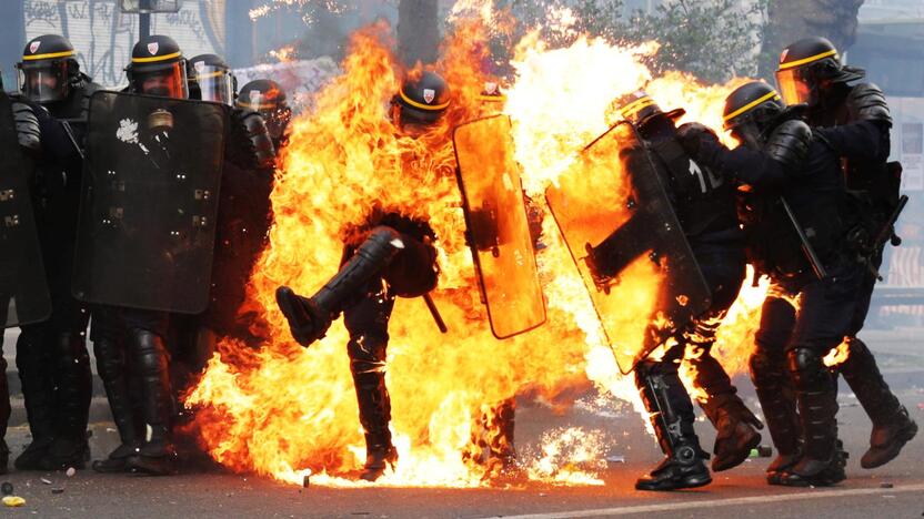 Tarptautinės darbo dienos protestai pasaulyje