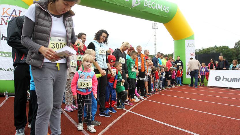 Ąžuolyno bėgimas. Šeimų ir vaikų varžybos