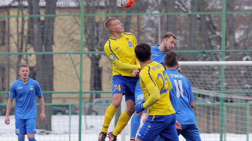 Lietuvos futolo A lyga: Jonavos „Lietava“ – Klaipėdos „Atlantas“ 0:1.