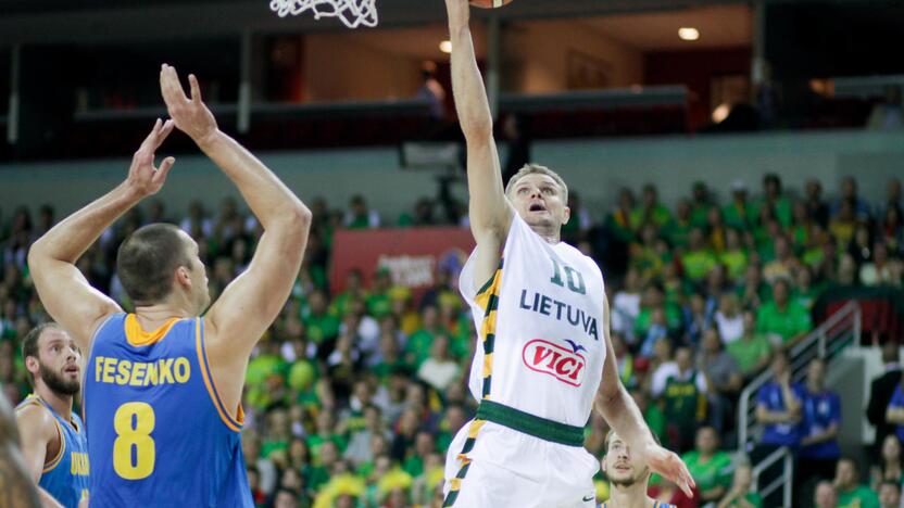 Europos krepšinio čempionatas: Lietuva - Ukraina 69:68