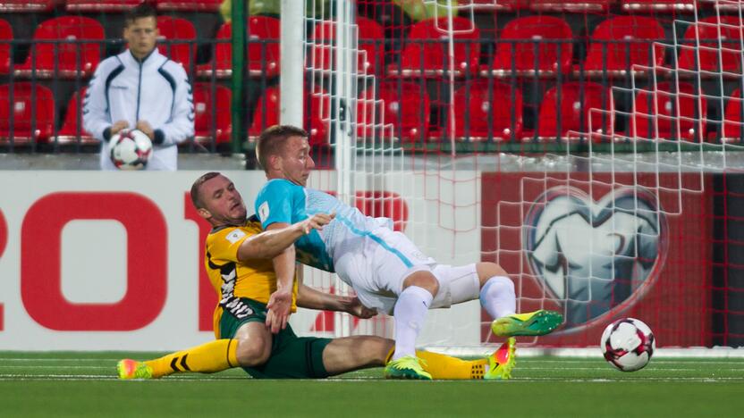 Futbolas: Lietuva – Slovėnija 2:2