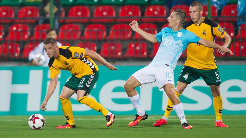 Futbolas: Lietuva – Slovėnija 2:2