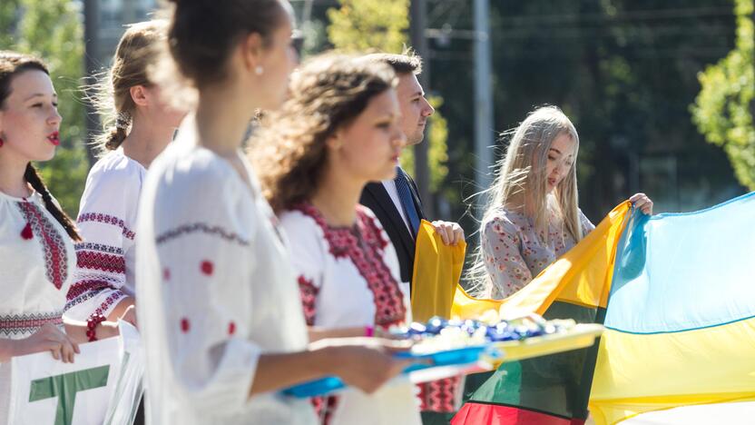 Ukrainiečių studentai dėkojo Lietuvai už palaikymą