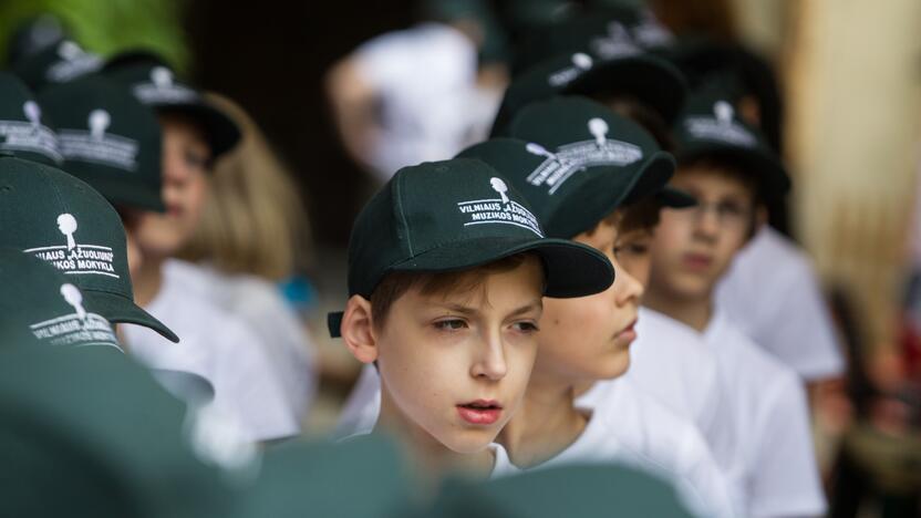 Choras „Ąžuoliukas“ paminėjo Tėvo dieną